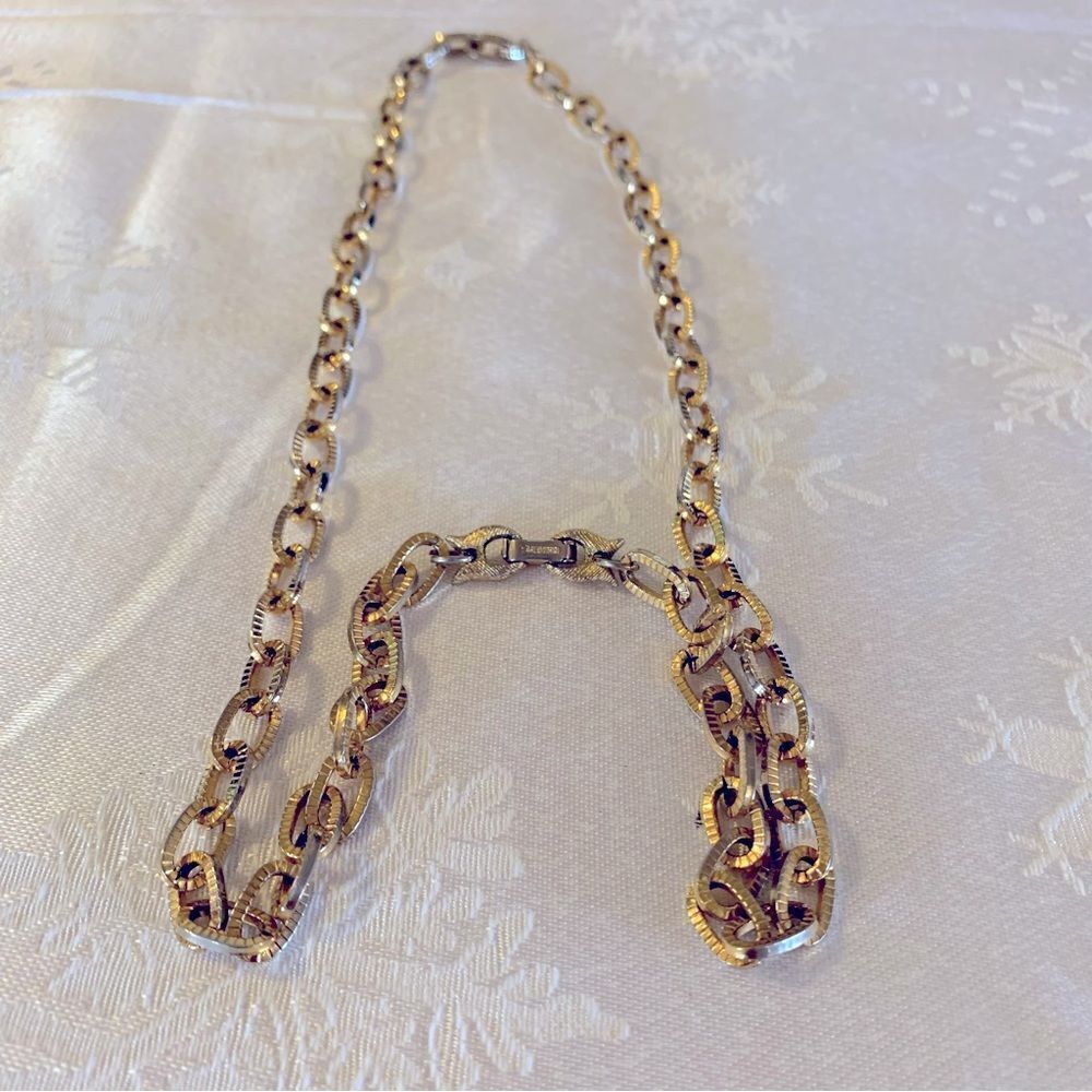 Kramer Link Chain Necklace Gold Tone 24” Gorgeous